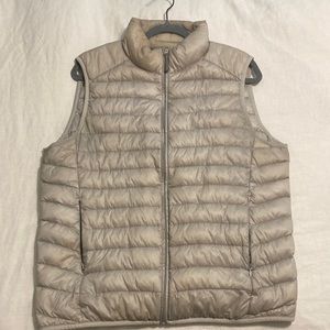 UNIQLO puffer vest